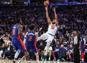 开云平台-火箭痛打篮网上演尼克斯42的简单介绍