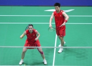 开云体育下载-印尼羽毛球队轻取中国羽毛球队，陶菲克制霸全场的简单介绍