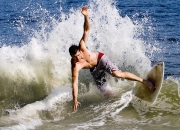 开云体育在线-字母哥攻防转换核心，雷霆正面击溃老鹰，现代篮球的战术启示