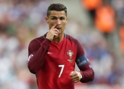 开云体育在线-雪豹与灰熊的冰火之战，爱德华兹如何扛起新疆队的希望