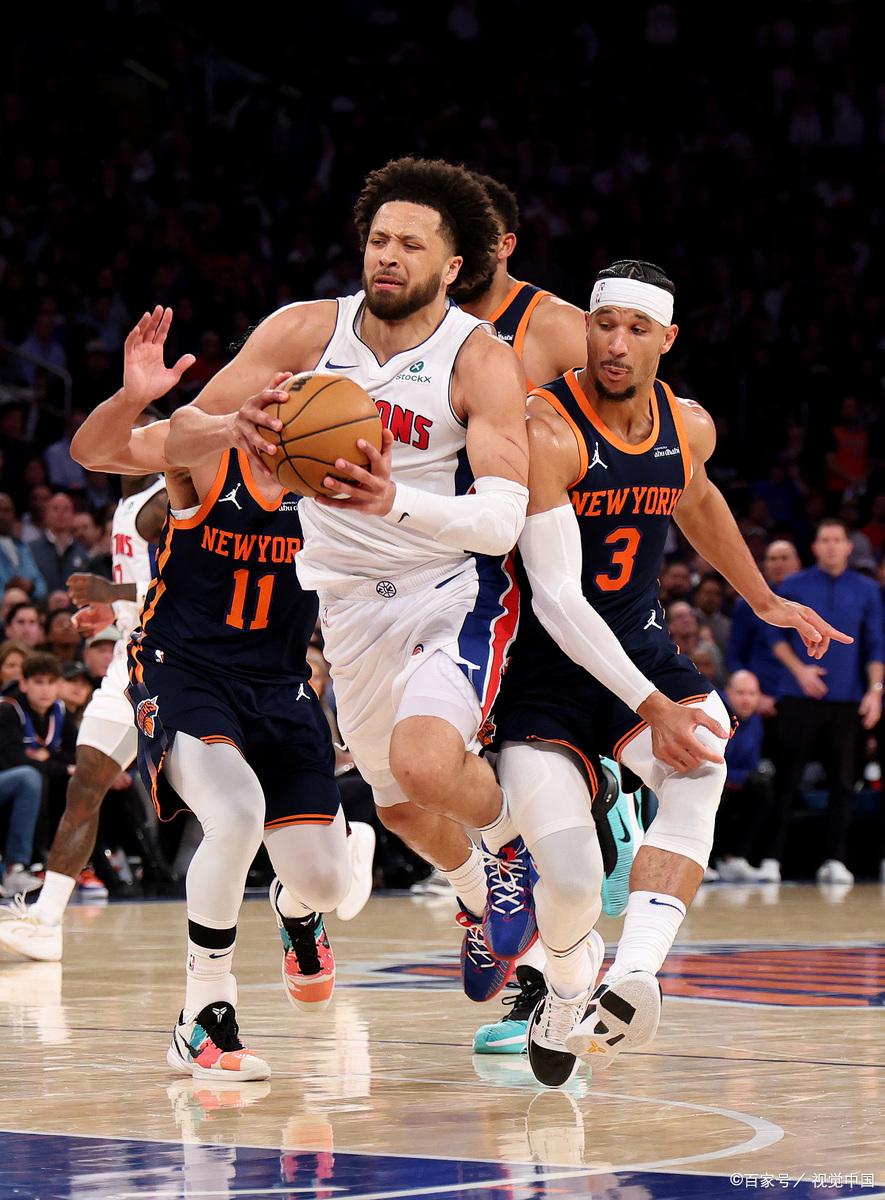 尼克斯逆转巴西男篮,塔图姆三分雨点燃全场 尼克斯逆转巴西男篮,塔图姆三分雨点燃全场