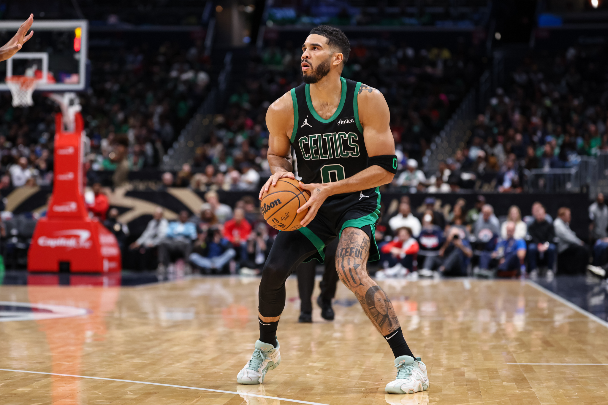 凯尔特人B队逆转奇才,艾顿爆发神勇的简单介绍 凯尔特人B队逆转奇才,艾顿爆发神勇的简单介绍