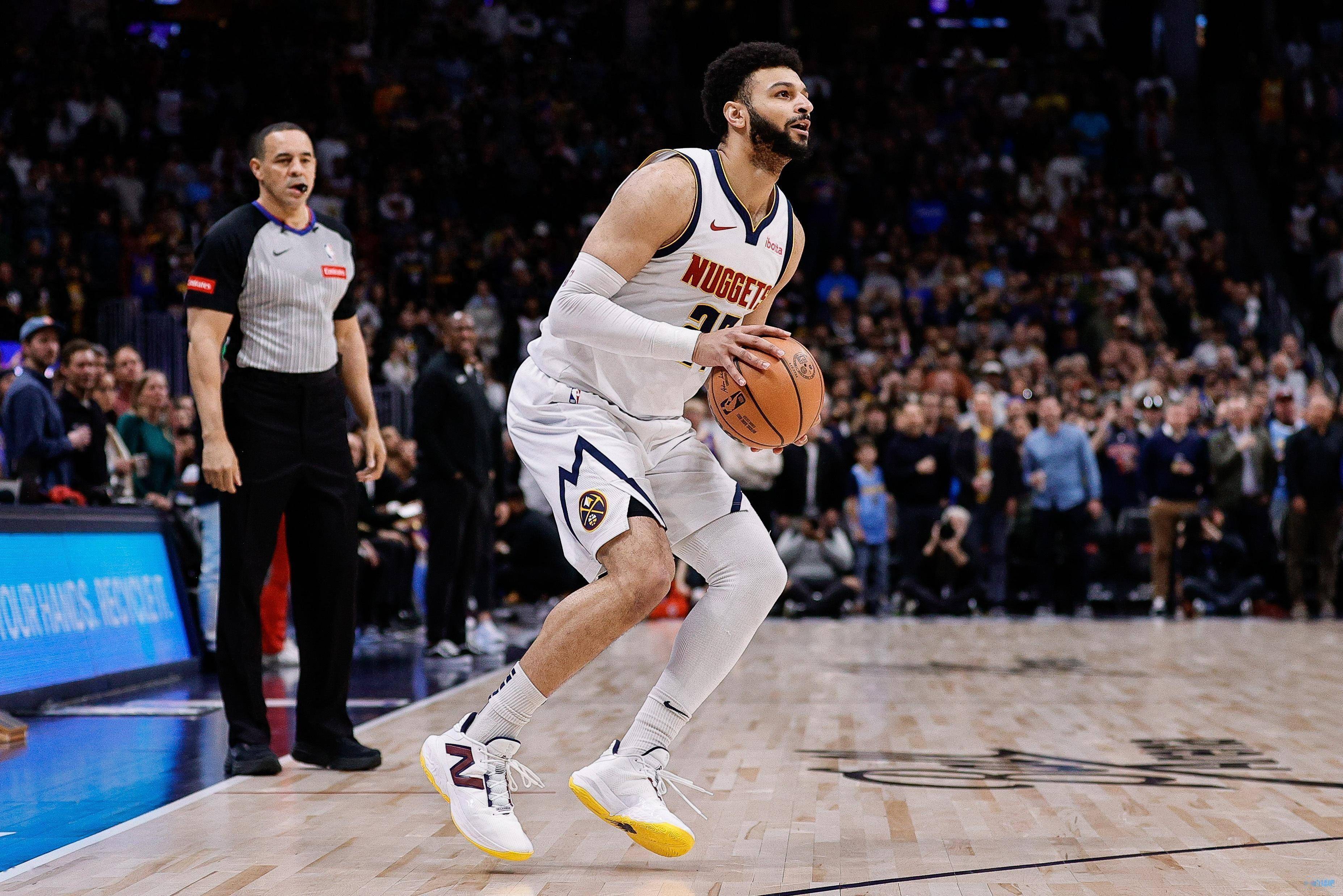 包含欧洲网球队爆冷美国网球队，穆雷关键制胜的词条