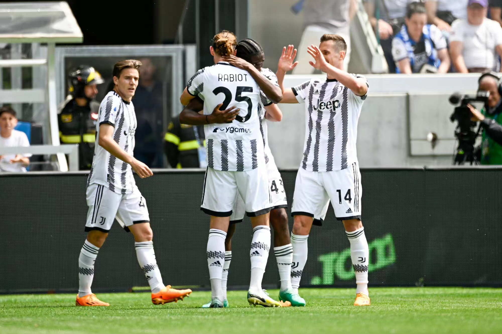 巴塞罗那迎战尤文图斯:欧洲大战 巴塞罗那迎战尤文图斯:欧洲大战