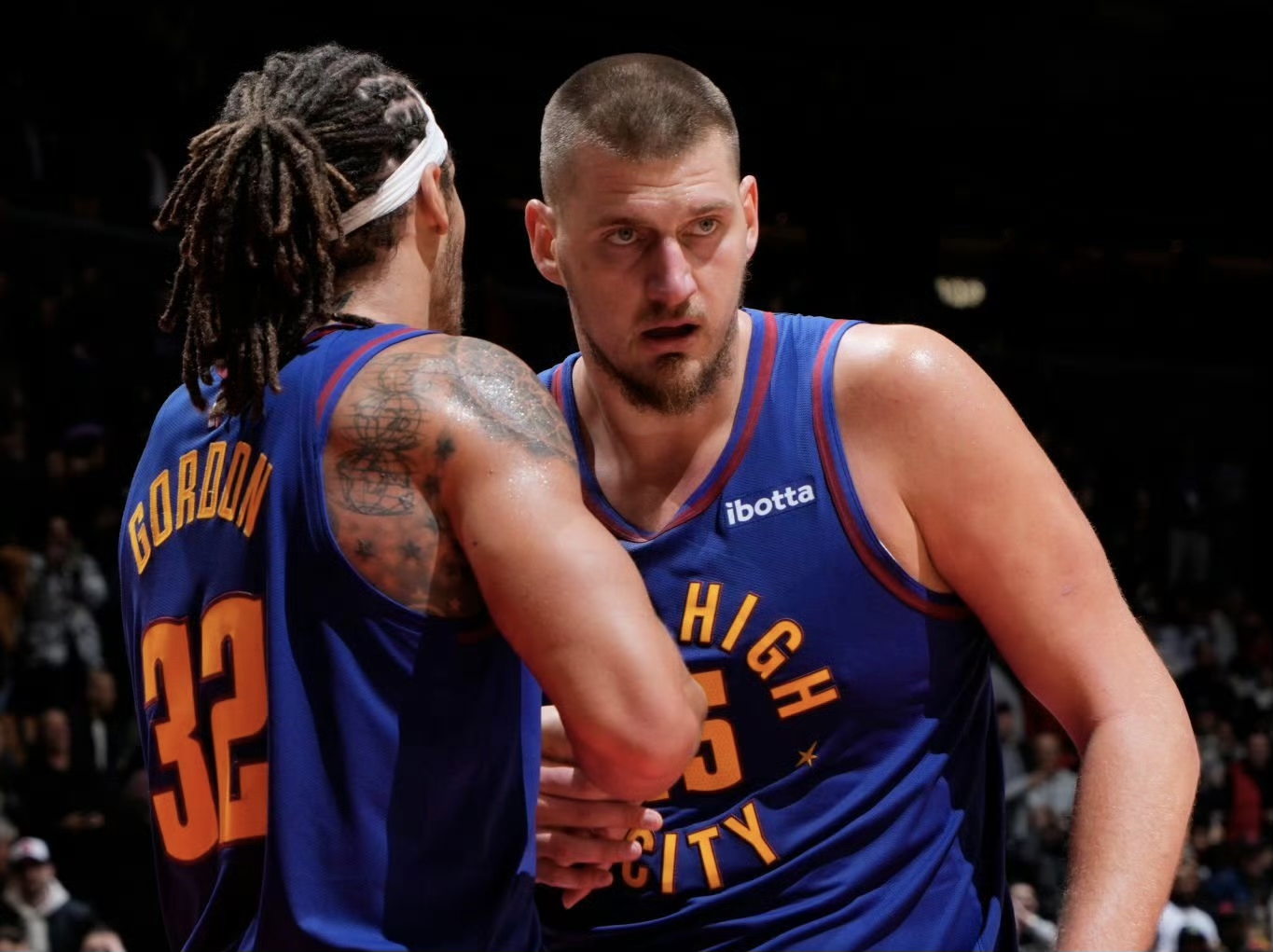 猛龙队力克尼克斯成为赛季首胜 猛龙队力克尼克斯成为赛季首胜