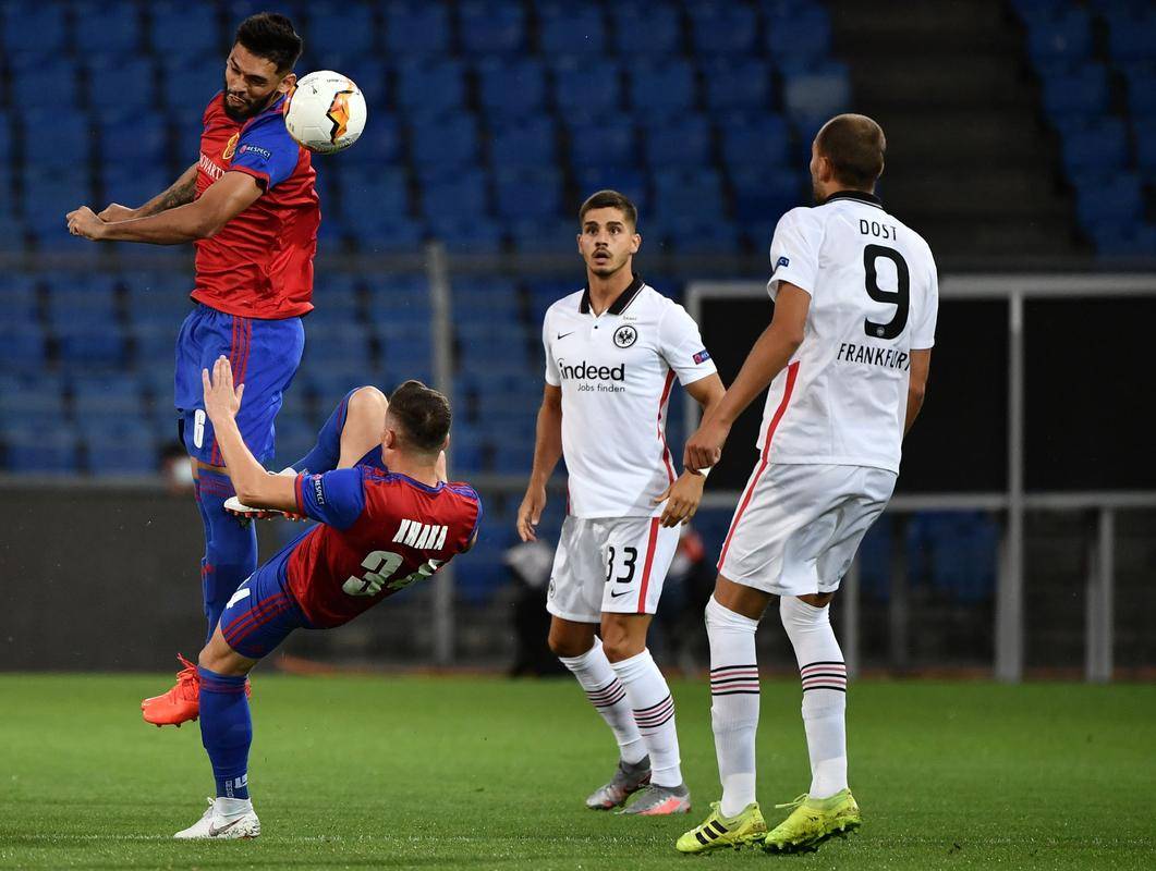 巴塞尔主场大捷晋级欧洲比赛半决