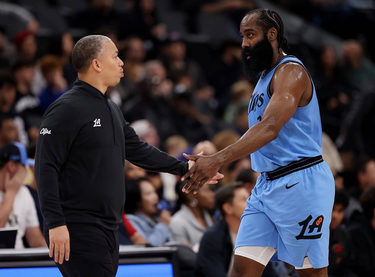 快船队助教赛季末离队,球员感到失望的简单介绍 快船队助教赛季末离队,球员感到失望的简单介绍