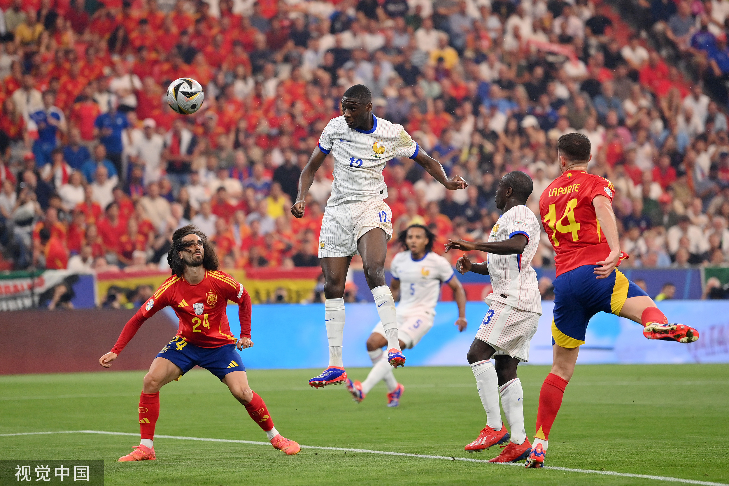 关于踢出欧锦赛资格赛好战绩，欧洲杯备战前进决赛的信息