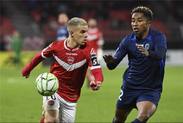 瓦朗谢纳客场逆袭击败波尔多的简单介绍 瓦朗谢纳客场逆袭击败波尔多的简单介绍