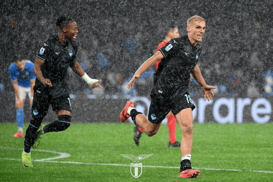 包含拉齐奥前锋状态火热,有望成为炙手可热人物的词条 包含拉齐奥前锋状态火热,有望成为炙手可热人物的词条