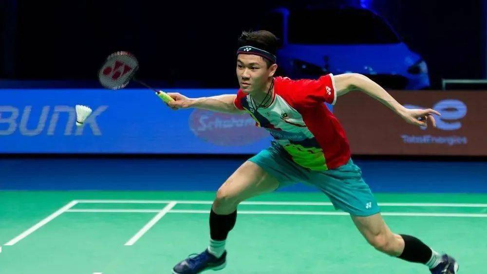 中国队险胜日本队,李梓嘉点燃赛场的简单介绍 中国队险胜日本队,李梓嘉点燃赛场的简单介绍