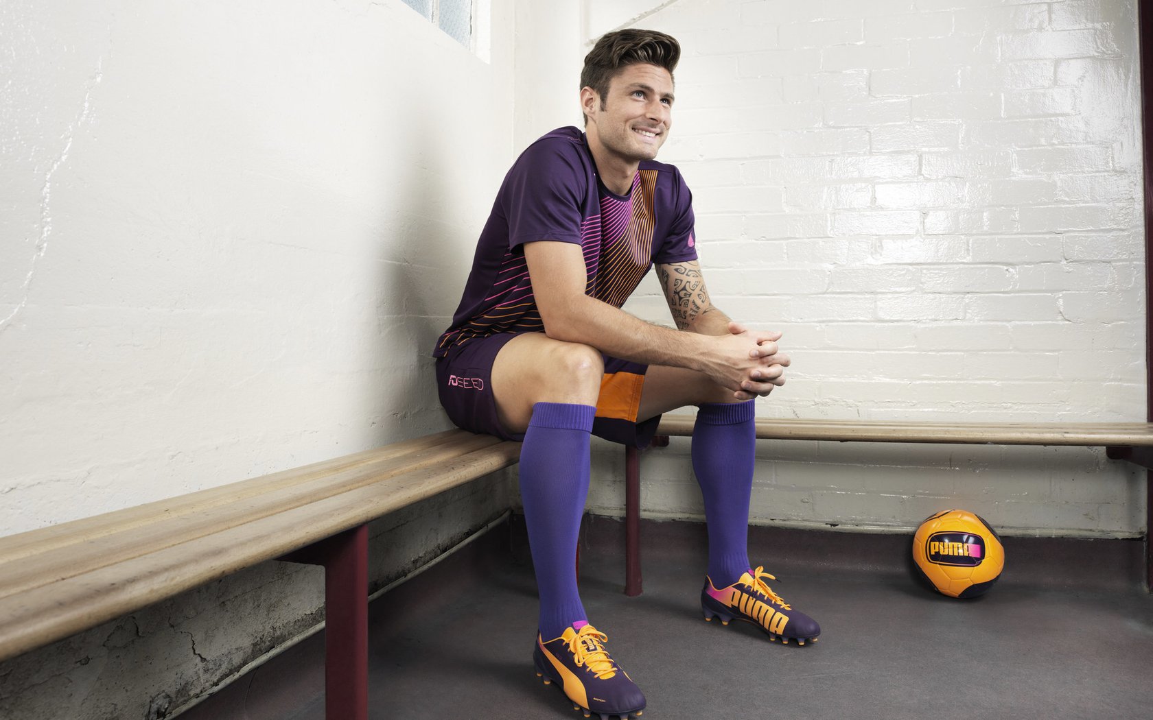 久保建英爆发，瑞典连续得分压制AC米兰，亚洲新星闪耀欧洲赛场