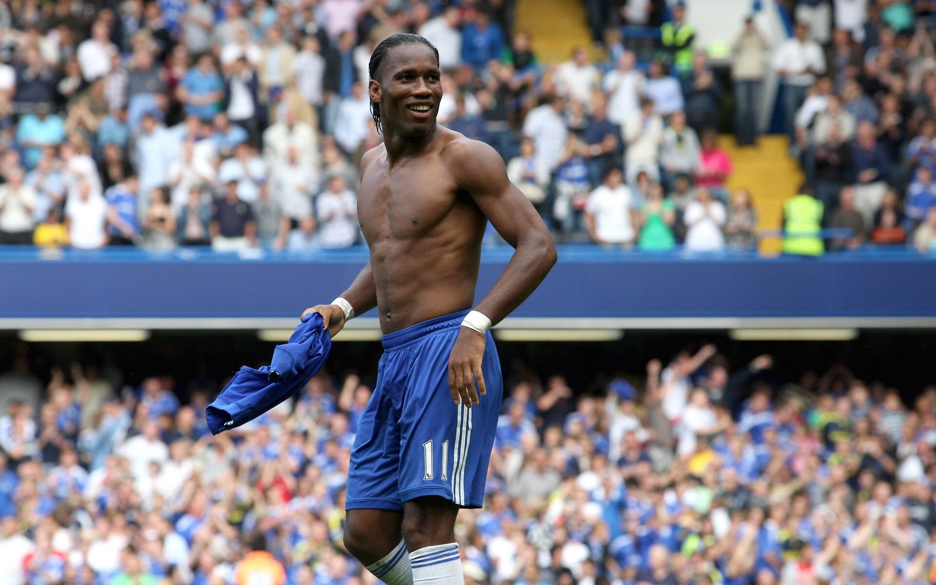 维尼修斯一剑封喉彰显巨星本色,克罗地亚式战术体系全面压制多特蒙德