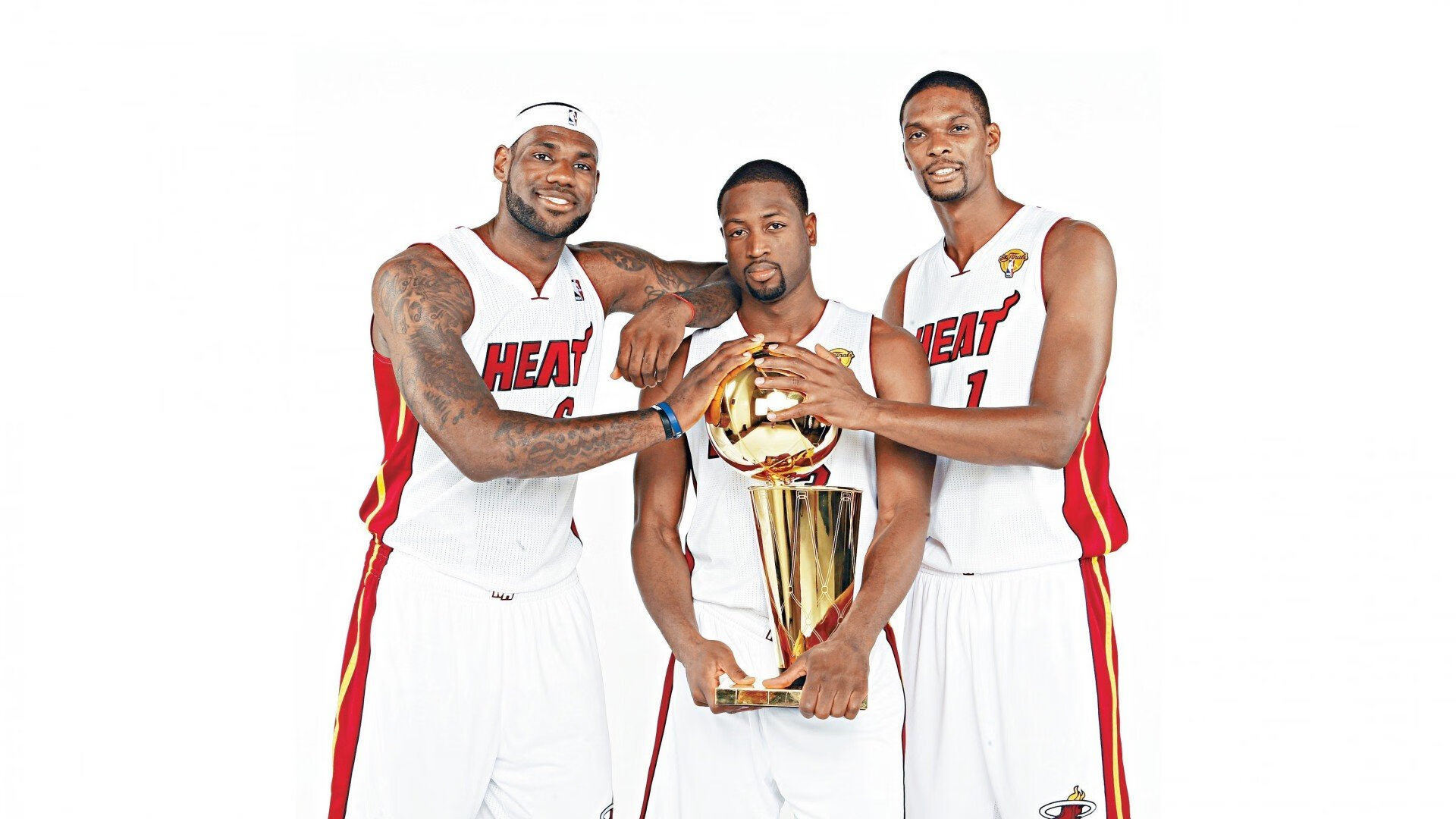 库里末节狂飙导演逆转传奇，开拓者翻盘尼克斯，关键先生再定义比赛